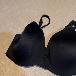 SPANX Sleek Black Women's Bra Brallywood by Sara Blakely